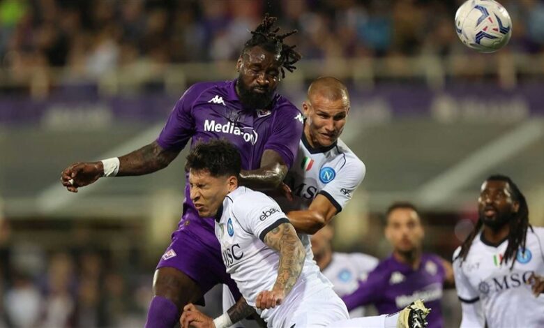 التعادل 2-2 يفرض نفسه على مواجهة نابولي وفيورنتينا