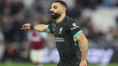 محمد صلاح يواصل كتابة التاريخ في الدوري الإنجليزي