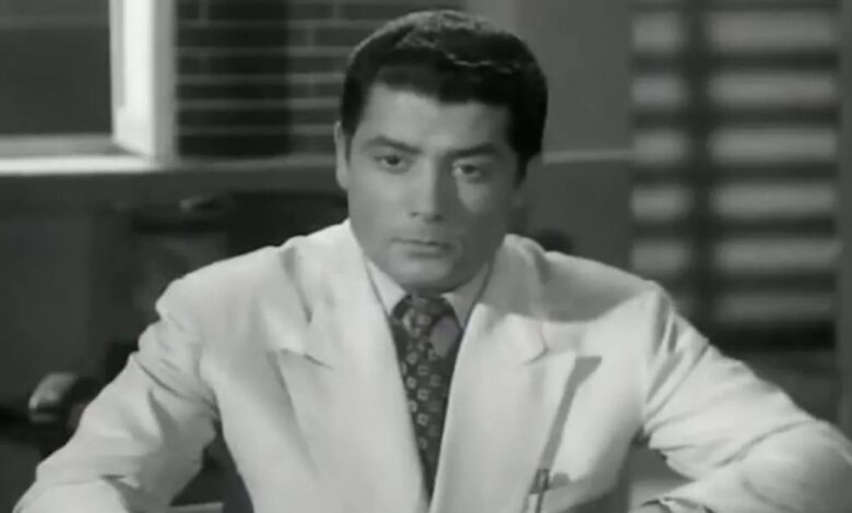 شكري سرحان